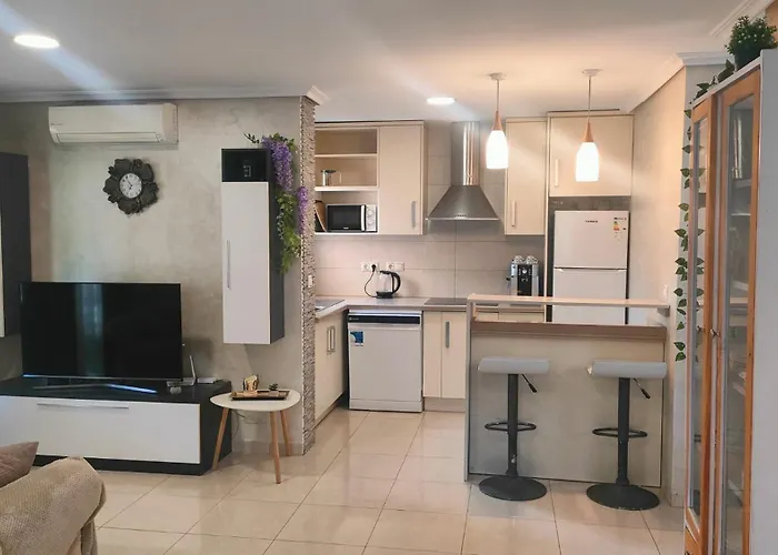 House Laguna Roja With Sun Terrace Semesterbostad